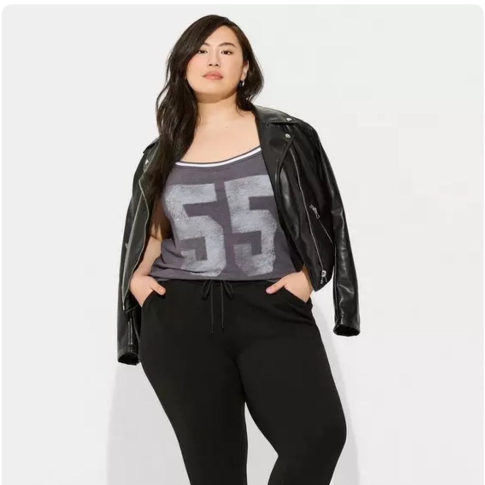 Torrid 55 Classic Fit Cotton Crew Neck Varsity Tank‎ top
